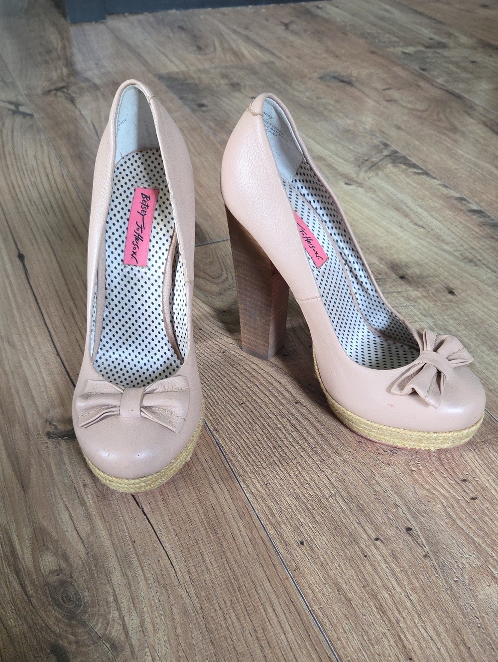 Betsey Johnson | Maggi Nude Bow Platform Block Heels
